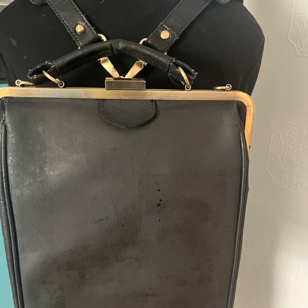 La Flore Paris Bobobark Handbag/Backpack - Picture 2 of 16